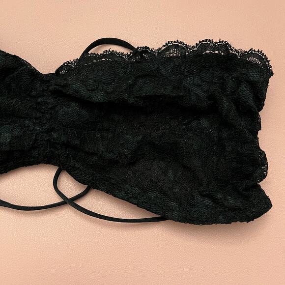 Free People Intimately Black Lace Strapless Bandeau Bralette Boho Festival Style - Picture 2 of 4
